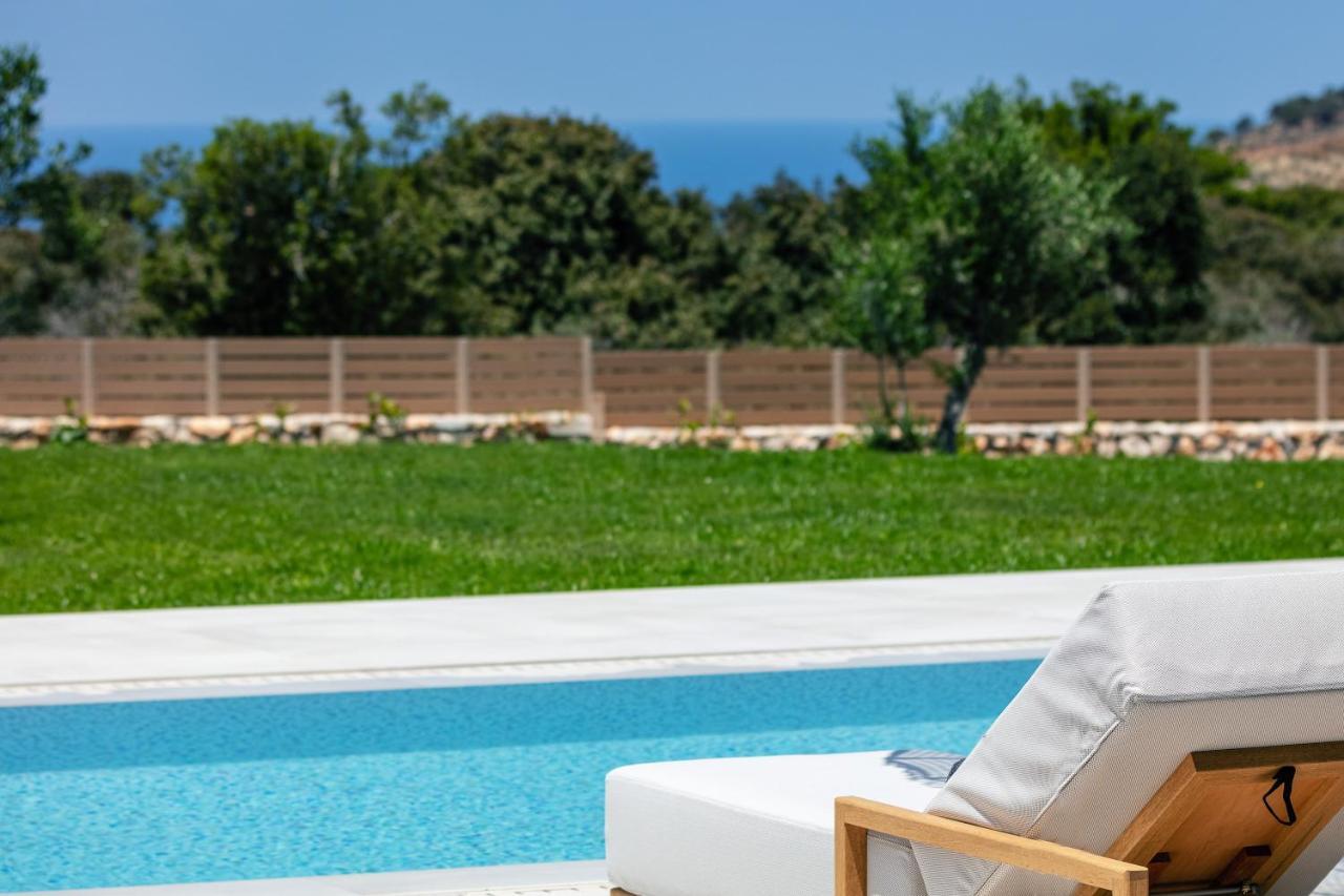 Villa Cresto Iconic Villa, With Heated Whirlpool, By Thinkvilla