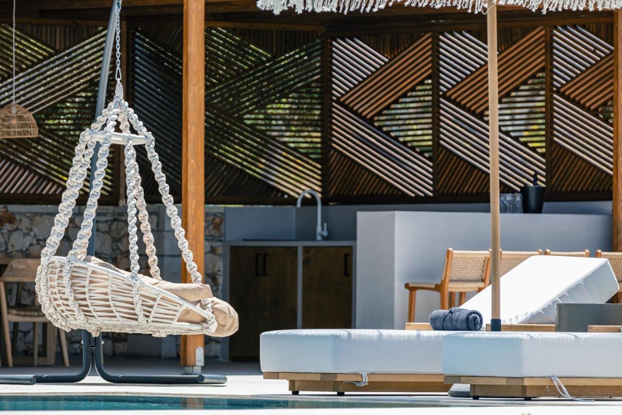 Cresto Iconic Villa, With Heated Whirlpool, By Thinkvilla
