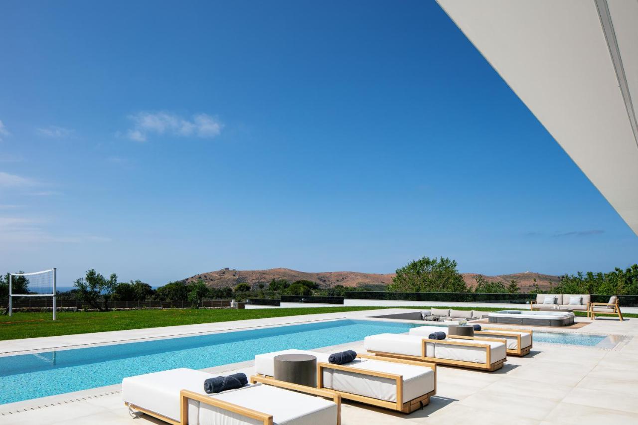 Cresto Iconic Villa, With Heated Whirlpool, By Thinkvilla *