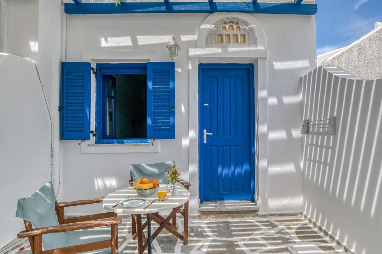 Alpha * Naousa (Paros)