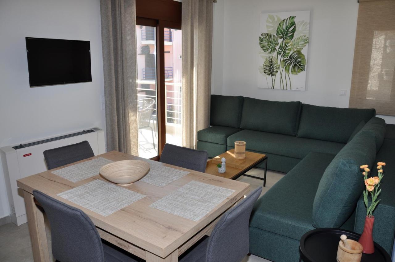 Alkioni's Nest Apartment Arkoudi