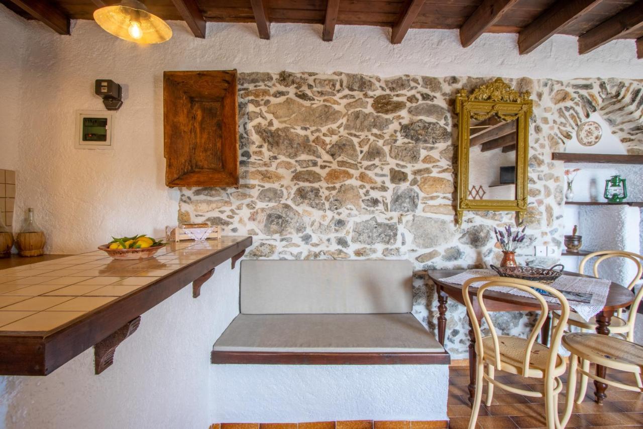 Bella Leros Apartment *