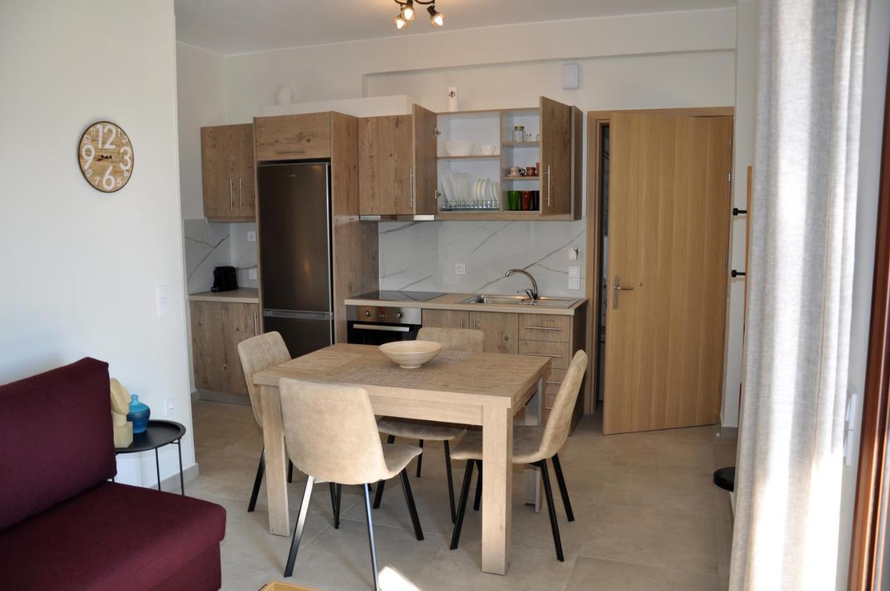 Alkioni's Nest Apartment