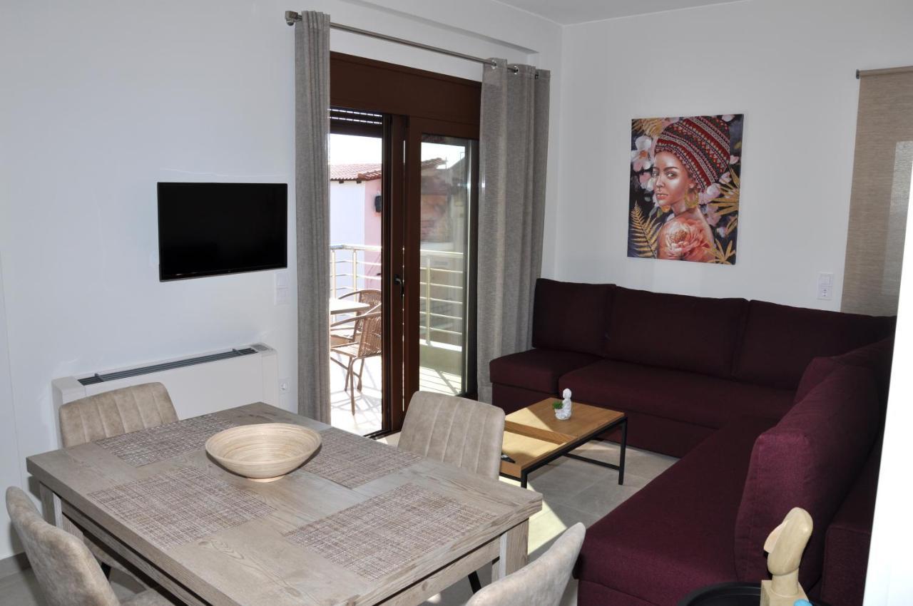 Alkioni's Nest Apartment
