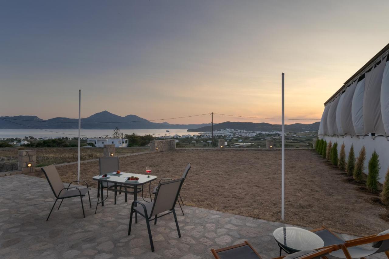Apartment Sea & Garden View Parasporos Houses, Milos *