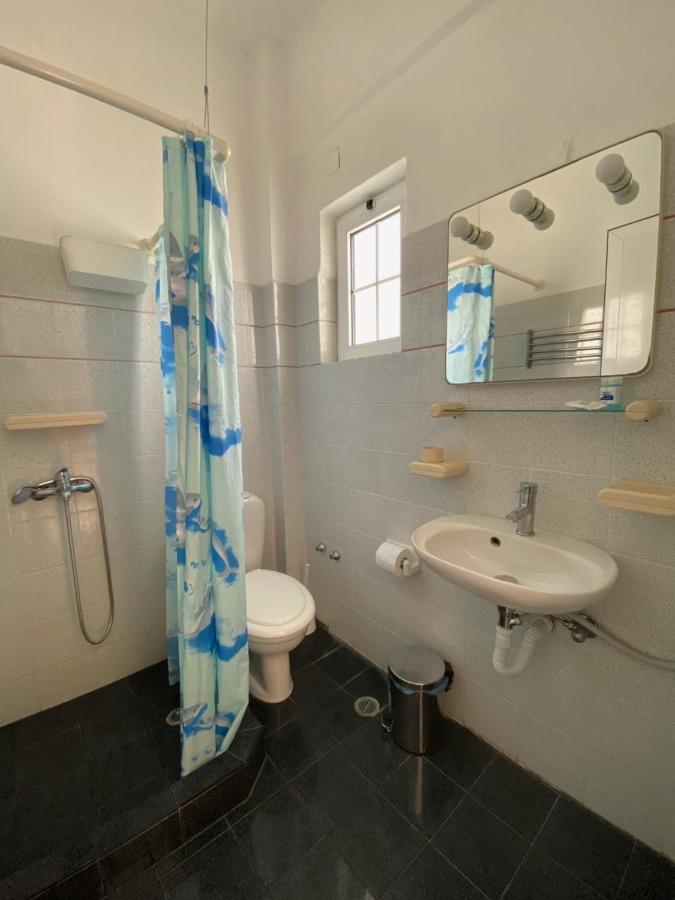 Blue Dolphin Studios And Aparthotel Vagia (Aegina)