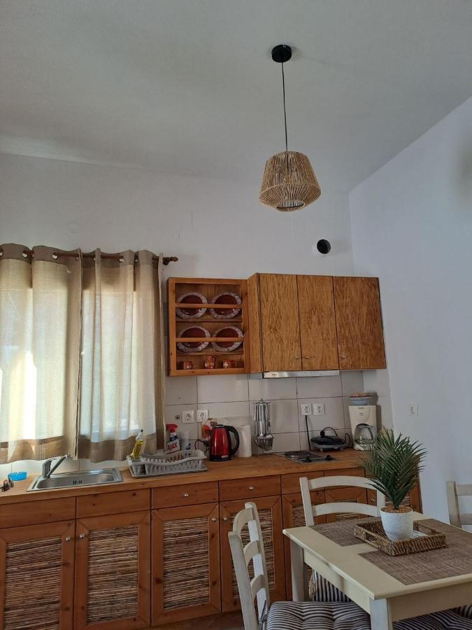 Poudas House Holiday home *