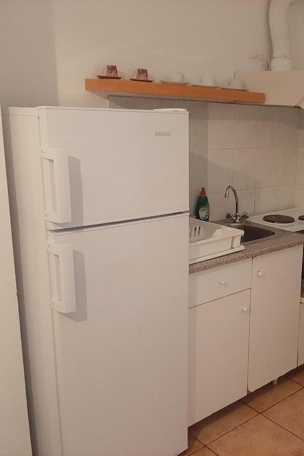 Glaros Apartment
