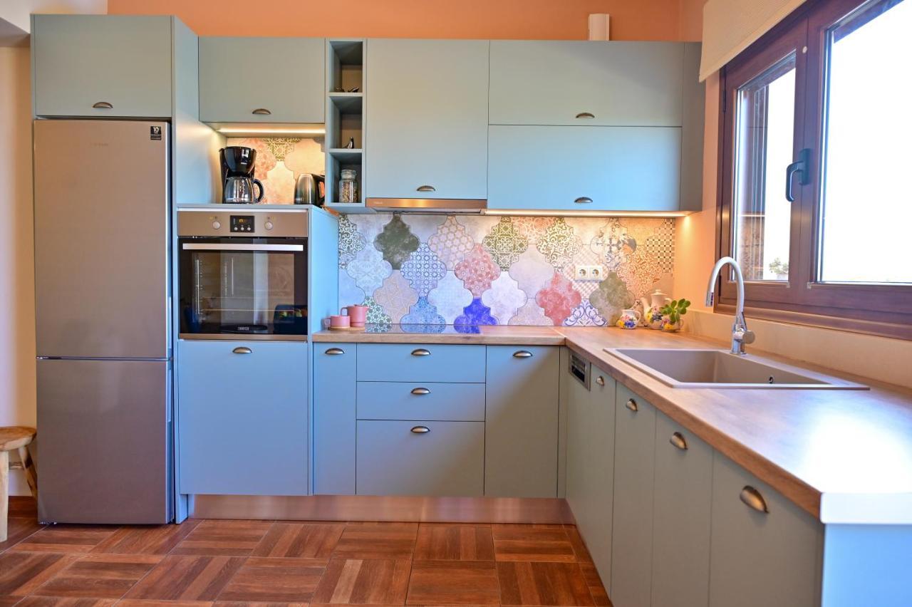 Great Sea View Apartment *