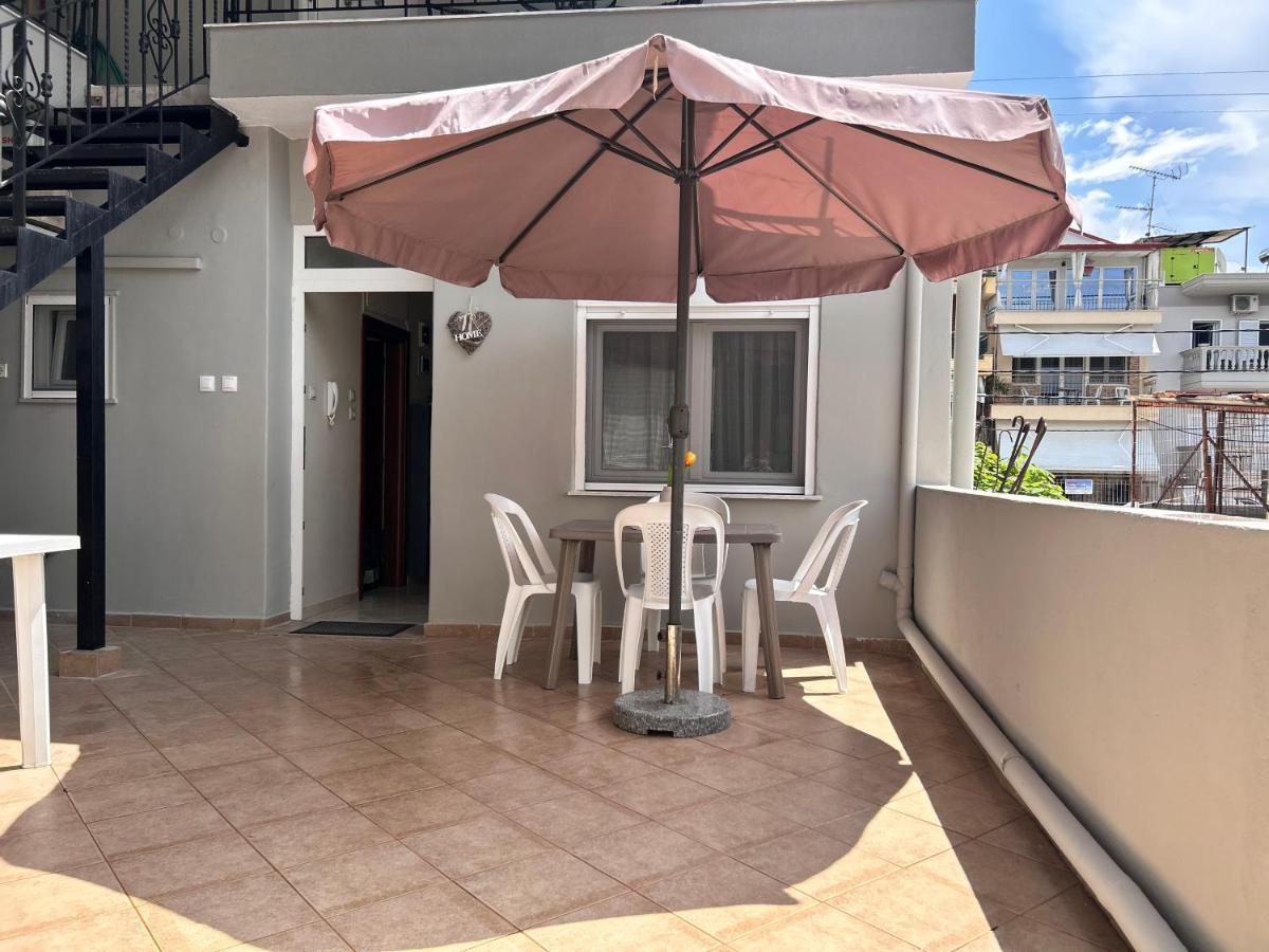 On Main Pedestrian Street With View Apartment Nea Kallikrateia