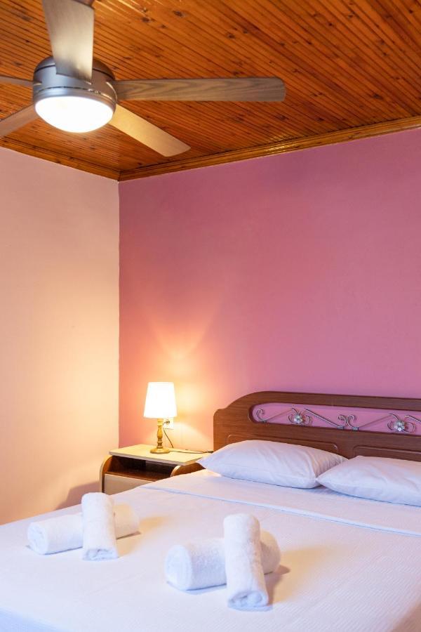 Holiday home Familia House *