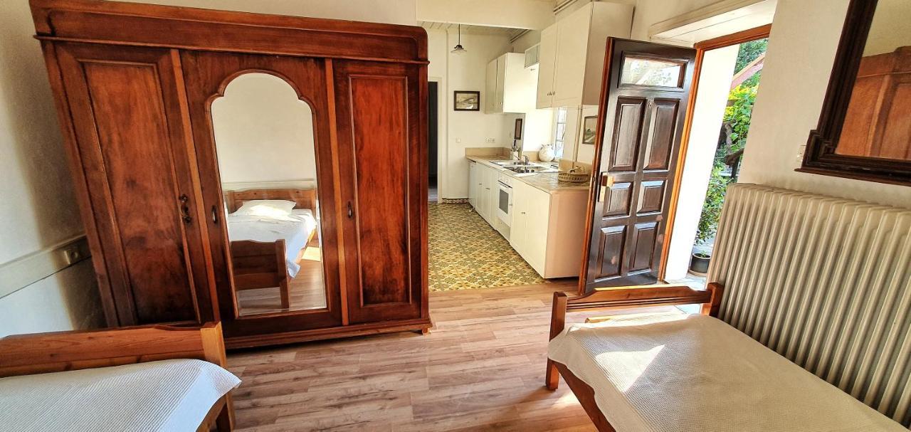Guesthouse Parthenon Aparthotel Parthenon