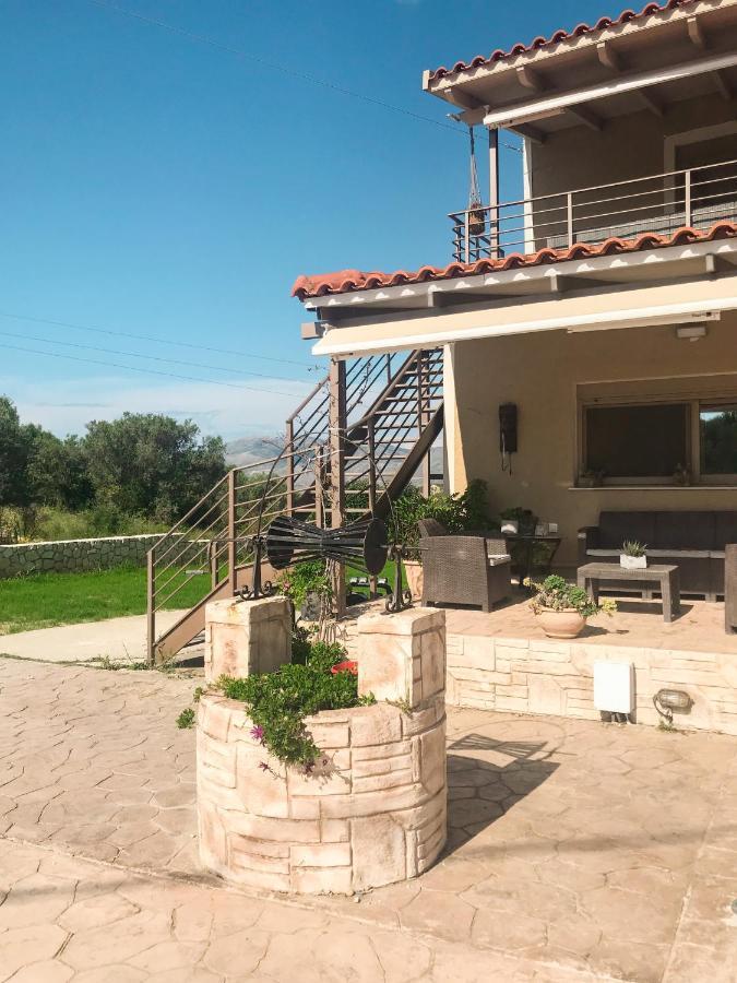 Holiday home Villeta Nikol “νηνεμία”