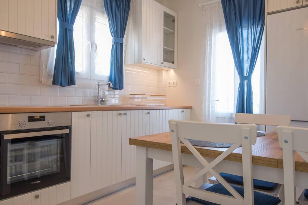 Mfp Dryos Paros House Project Holiday home *