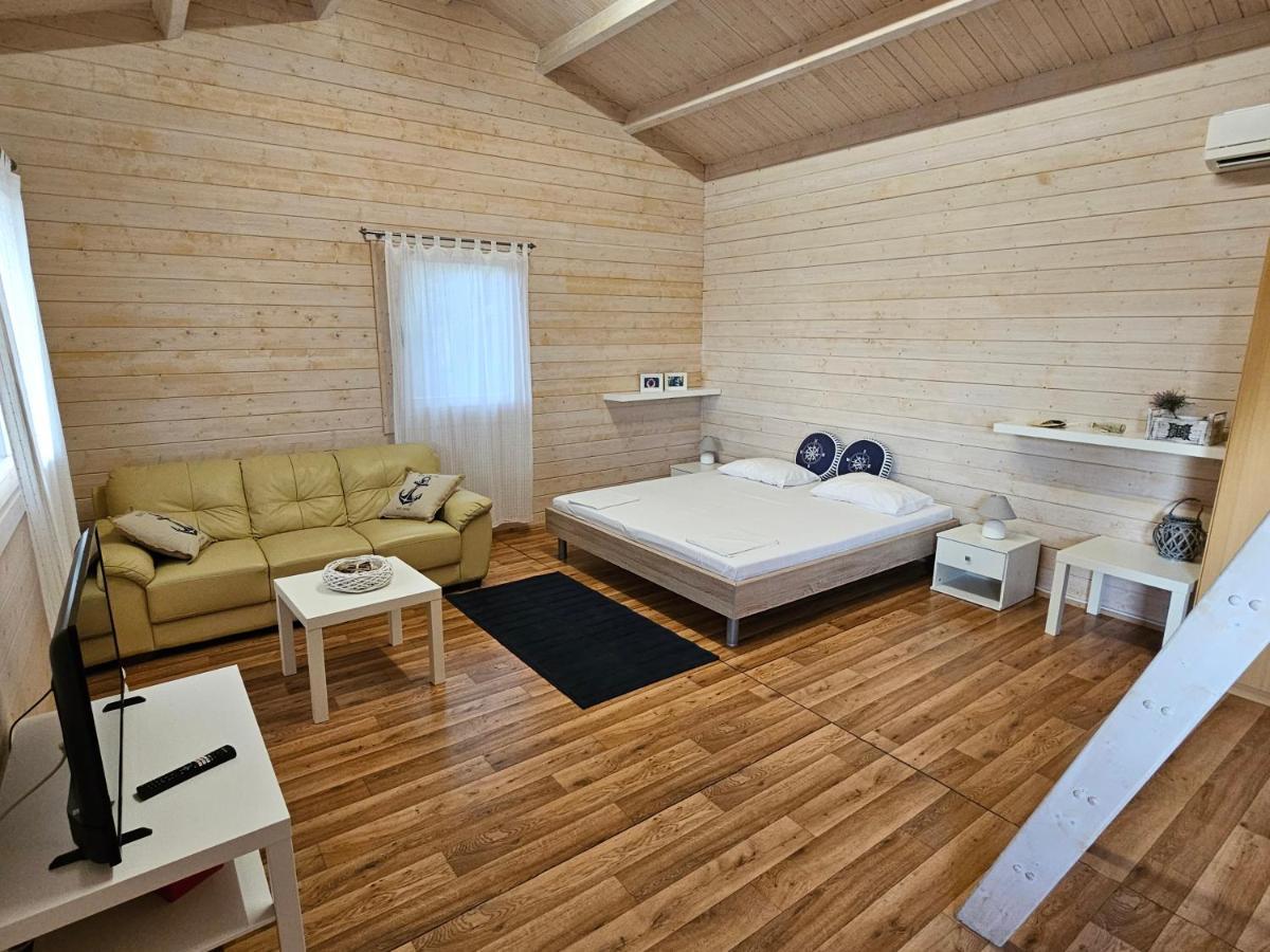 Holiday home Blueberry Agios Nikitas