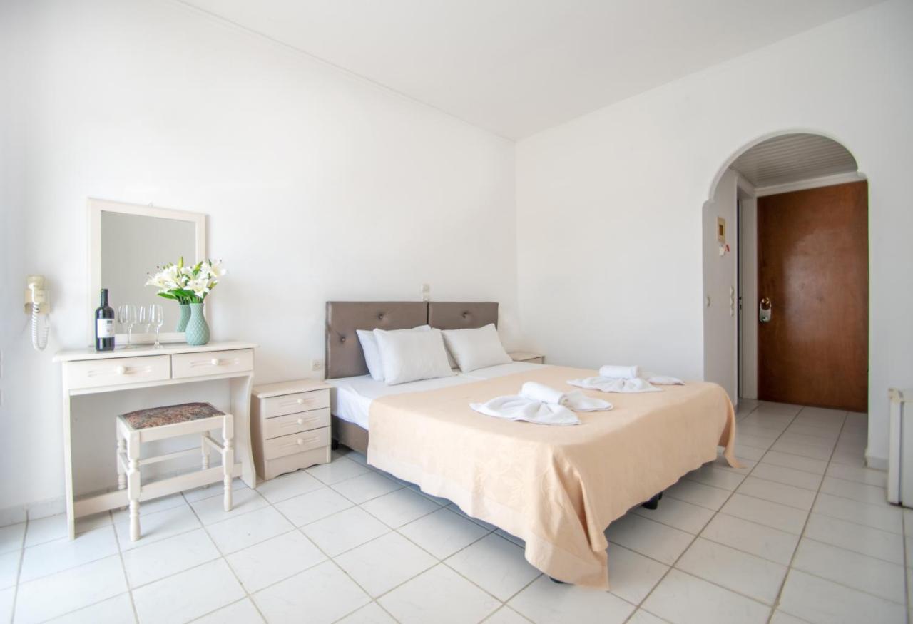 Ikaros (adults Only) 3*
