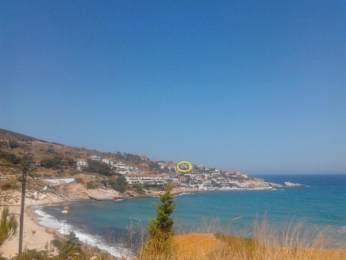 In Ikaria * Armenistis (Ikaria)