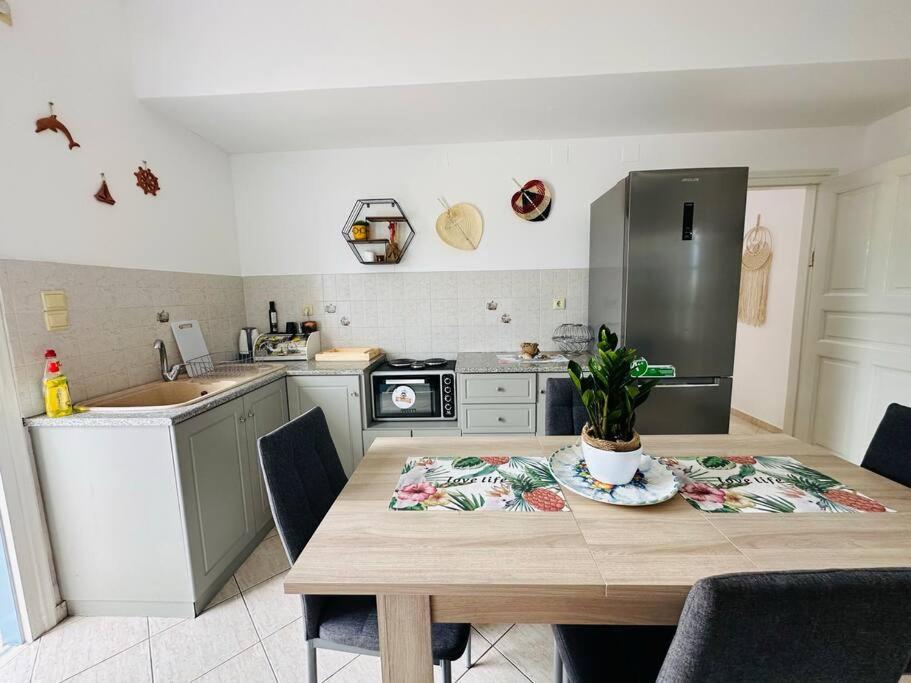 Apartment Your Perfect Escape In Emporios!