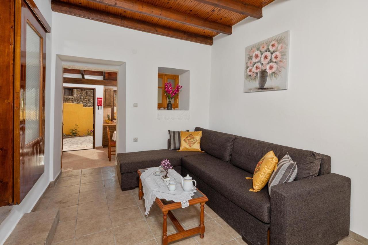 Lemon Tree House Holiday home *