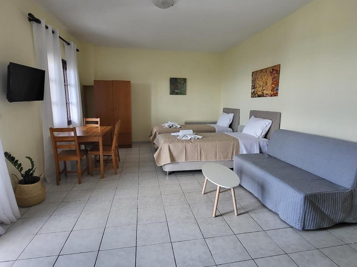 Nikos Apartment *