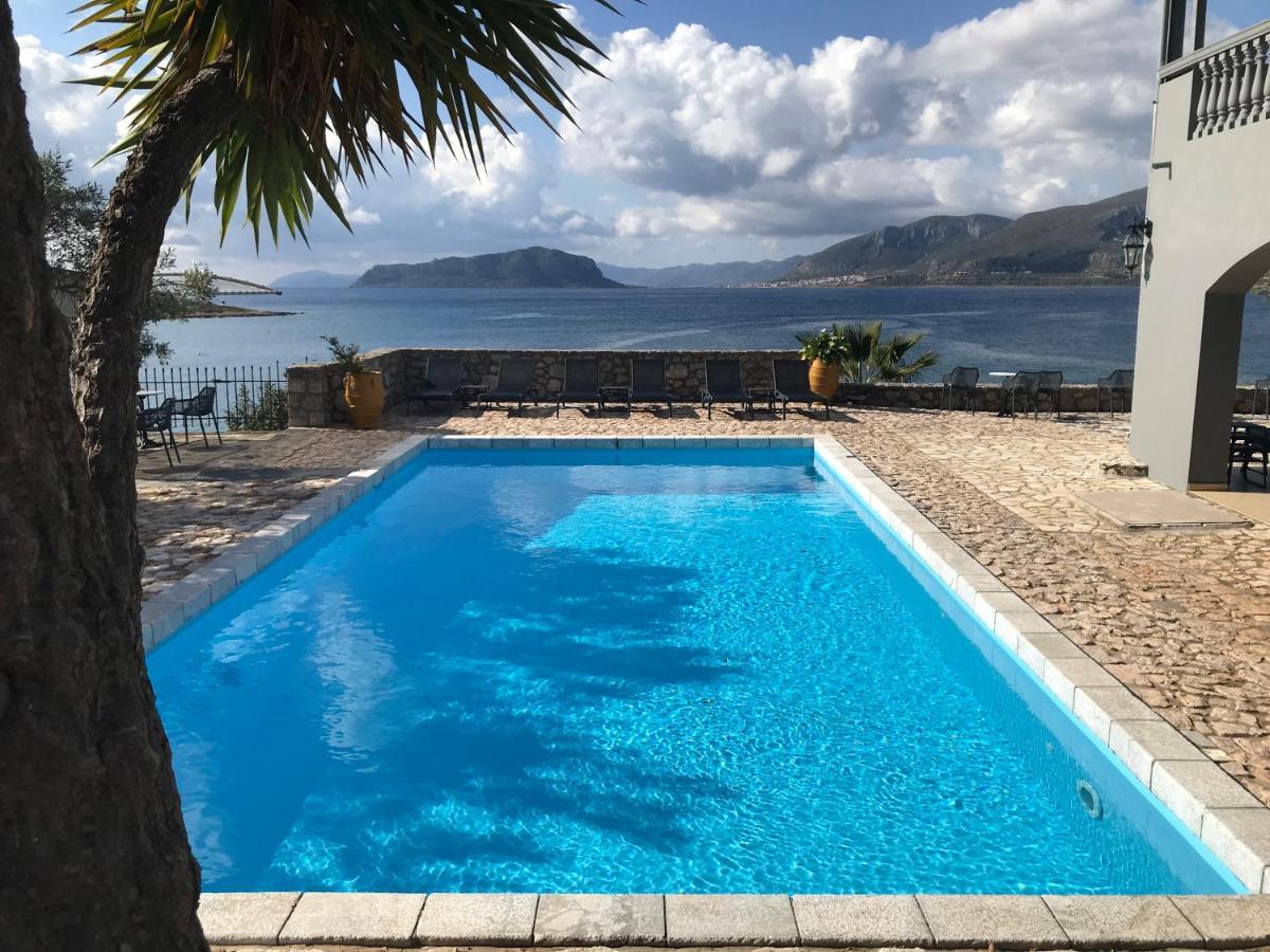 Annema And Restaurant Hotel
