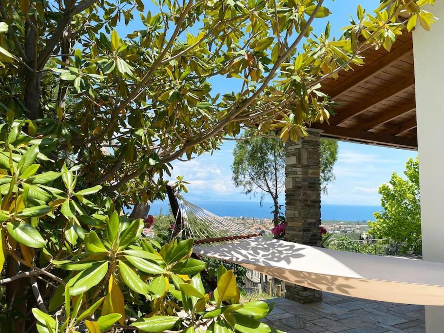 Sens De Dieu - Private Luxury Diakopto