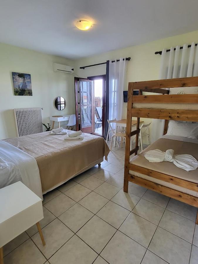 Nikos Apartment