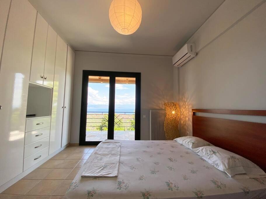 Sens De Dieu - Private Luxury * Diakopto
