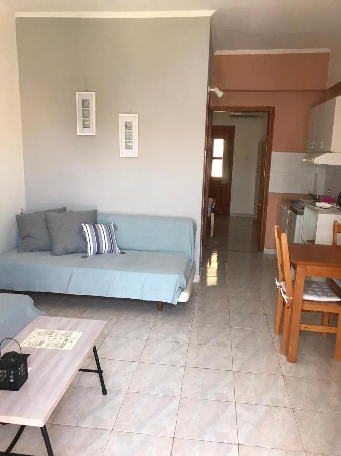 Panorama Thea Apartment *