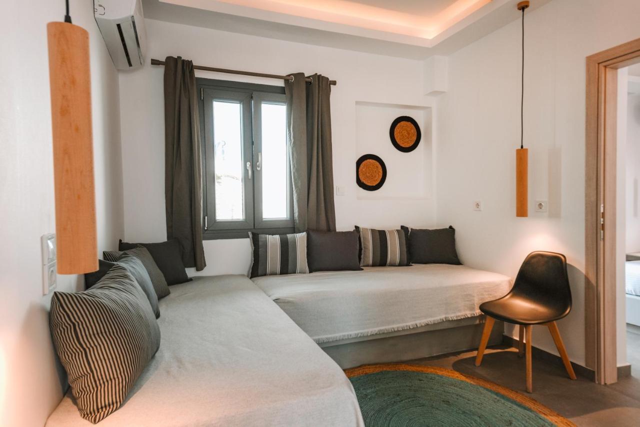 Piperaki Project * Naousa (Paros)