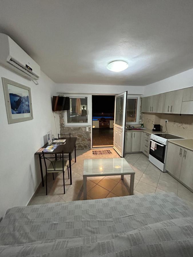 Apartment Aroma Cavas Pyrgos Kallistis