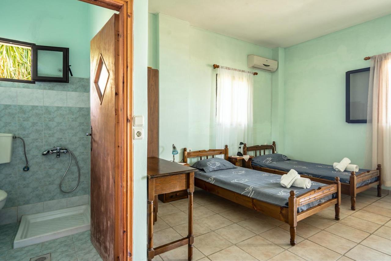 Vangelis 1 Apartment Angon
