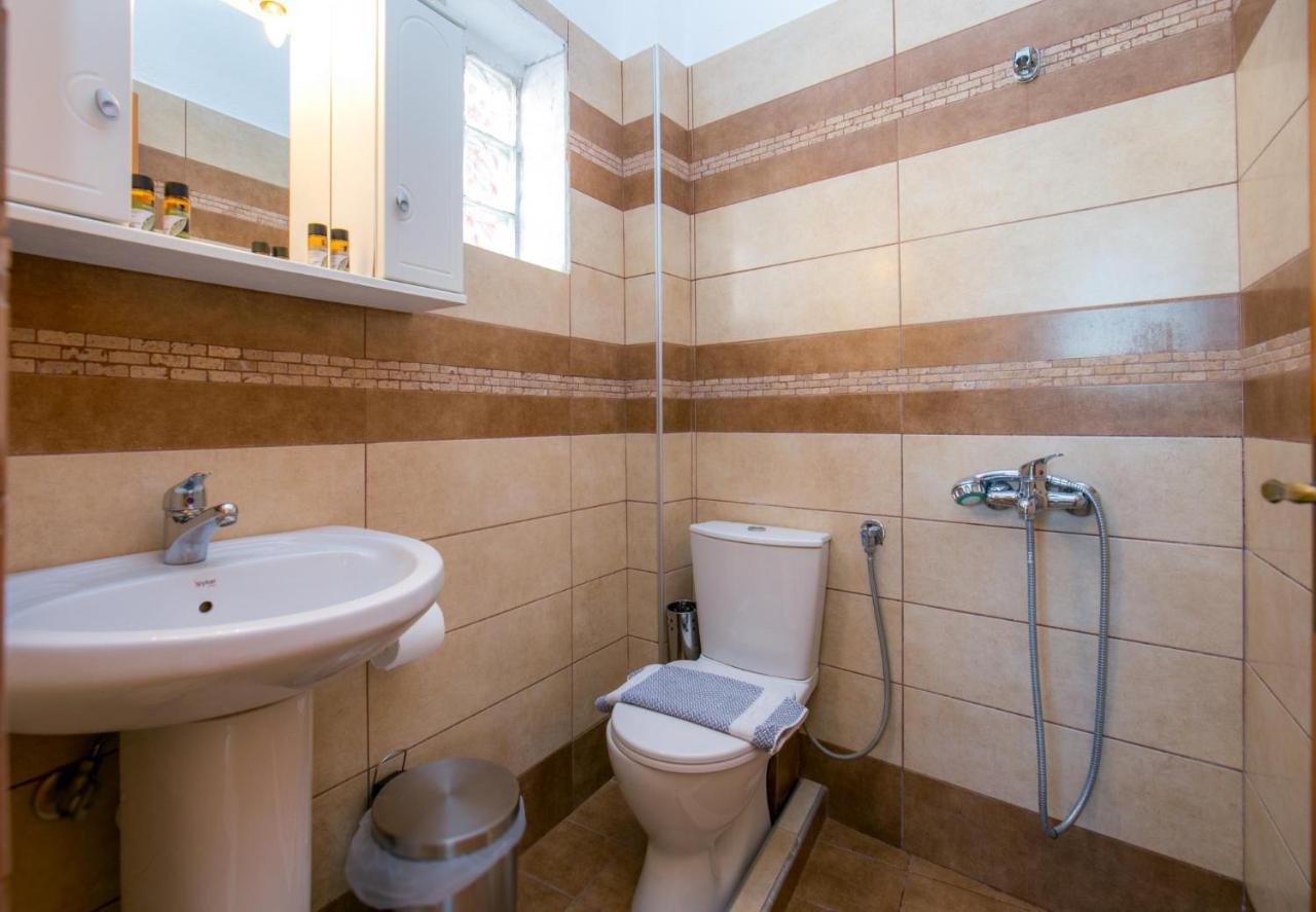 Apartment Lina Potos