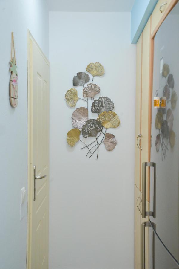Nikola's House *