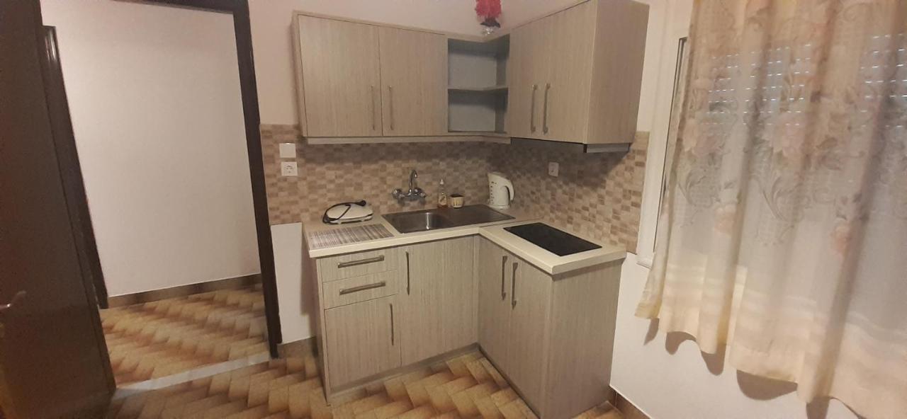 Elena Apartment *
