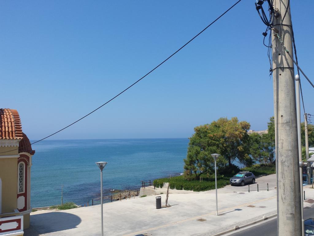 Froso On The *