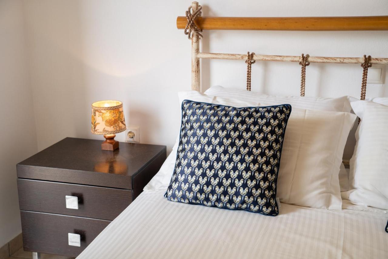 Faos Luxury Apartment Agia Efimia