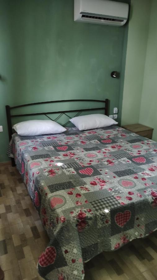 Persefoni & Mezonetes Aparthotel 3*