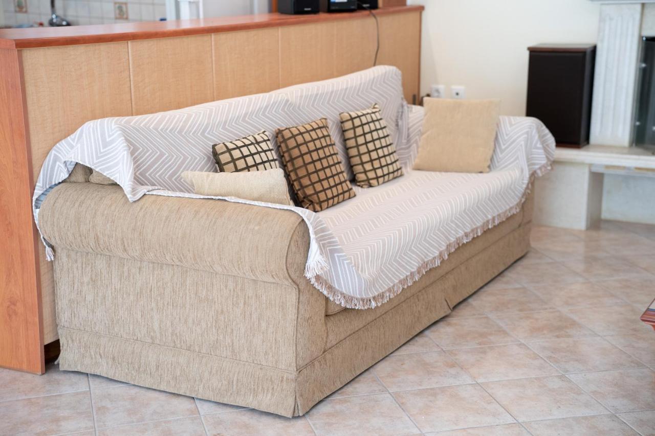 Apartment Faos Luxury