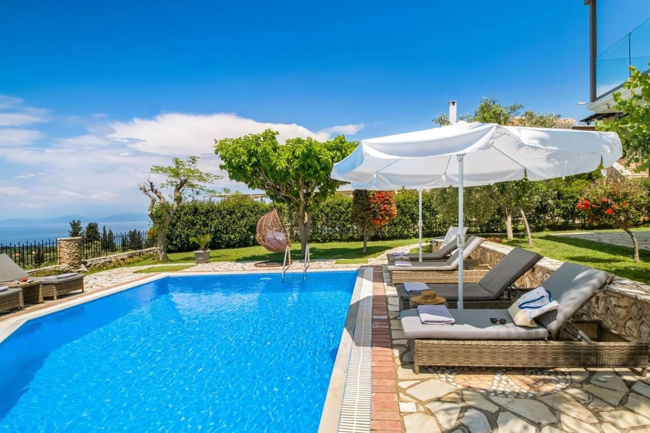 Goudis Villa *