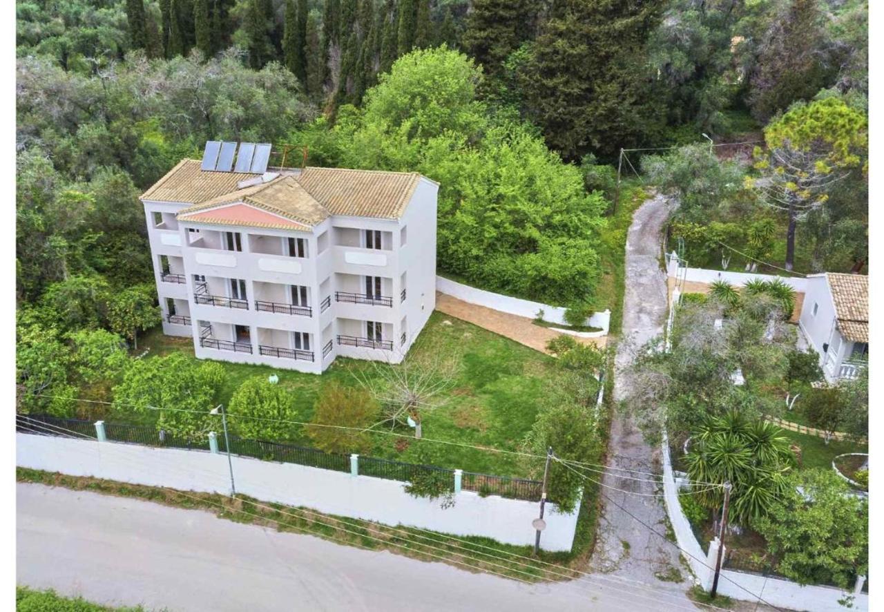 Apartment Vintage 9 *