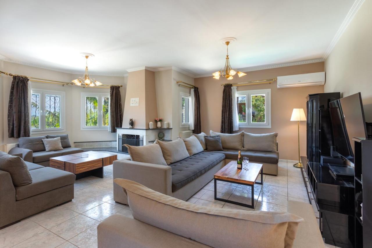 Bella Donna Corfu Villa