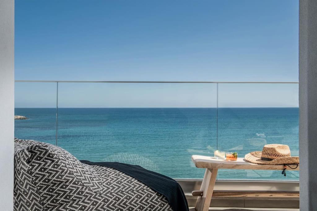 Apartment Khroma Luxury 3- Front *