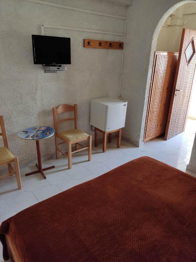Kissandros Aparthotel Agia Galini (Crete)