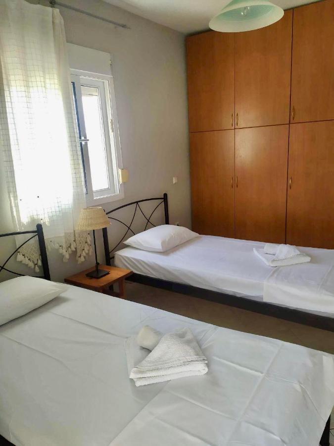 Apartment Mina 3 Nea Kallikrateia