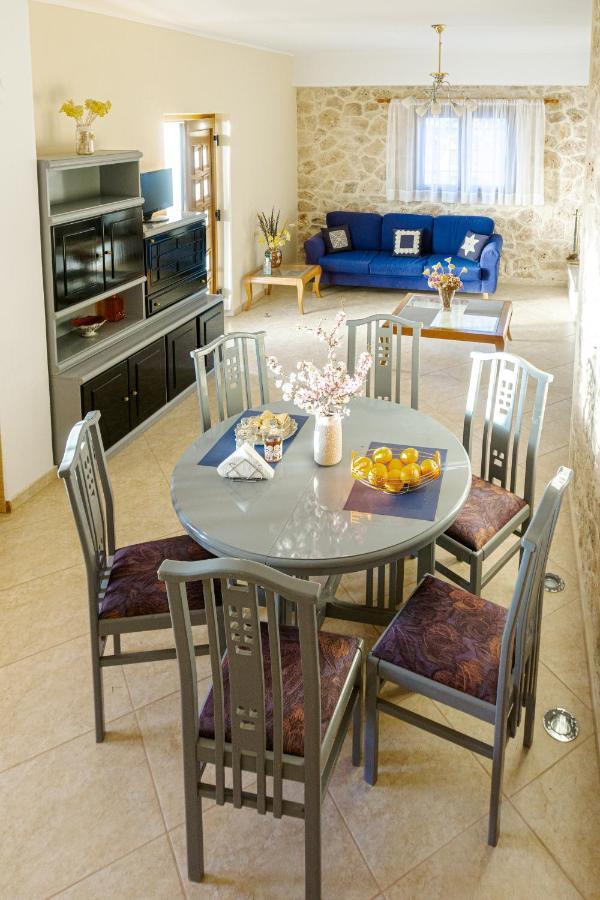 Blue Horizon Stone House At Apartment Keratokampos