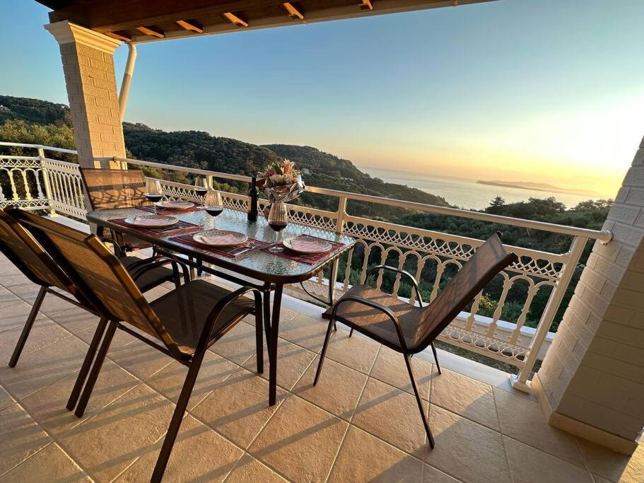 Long View Villa *