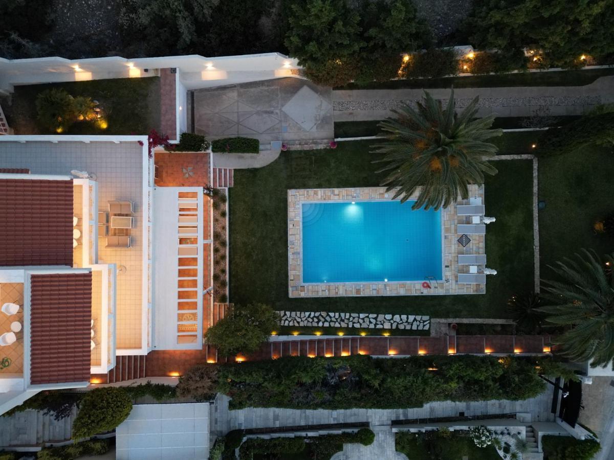 Kamariyo Athens Riviera By A&d Villa *