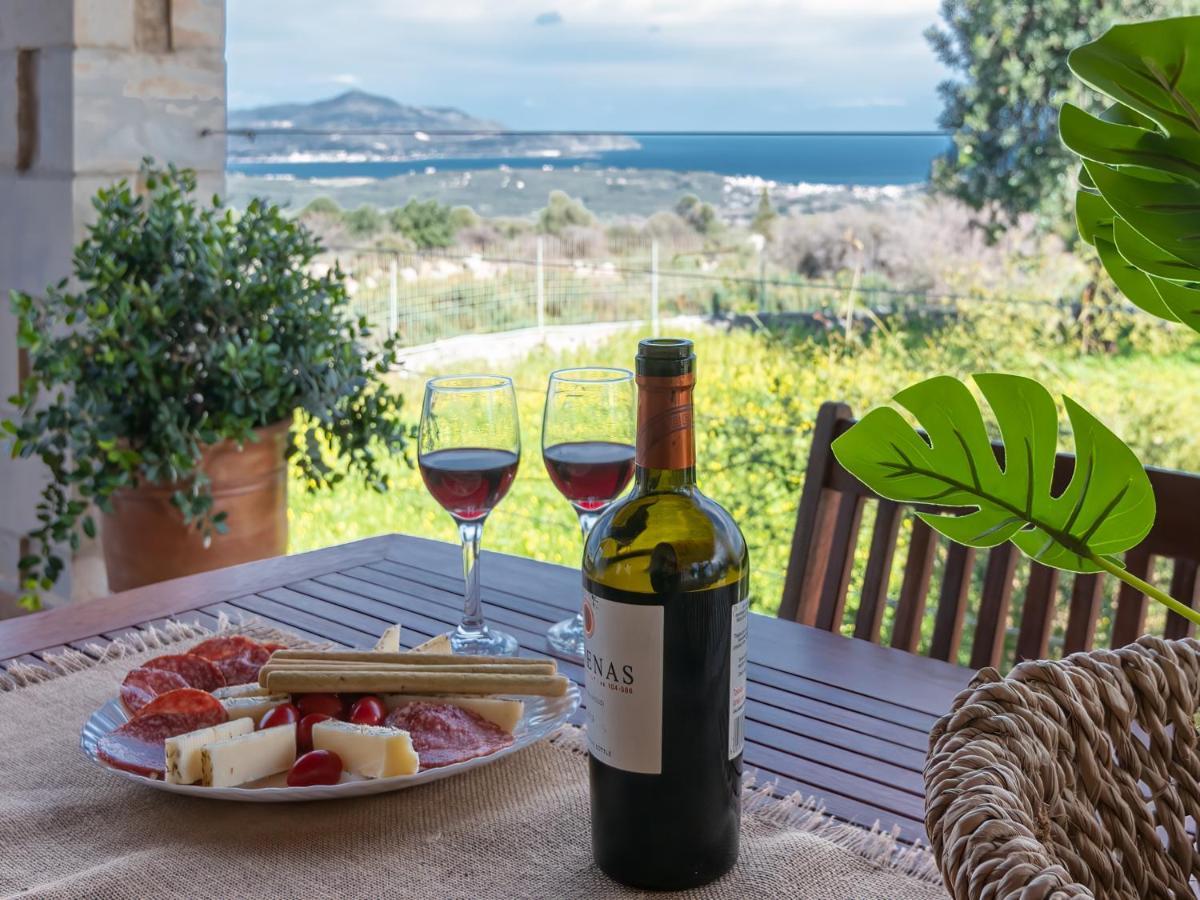 Stone Halepa With Panoramic View. Villa Neon Khorion (Chania)