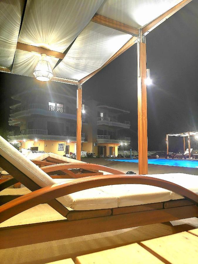 Foinikounta View Aparthotel